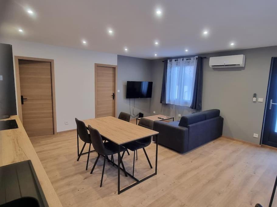 Superbe Appartement T2 Climatise, Idealement Situe Ужин Екстериор снимка